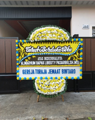 Papan Bunga Duka di Cepu