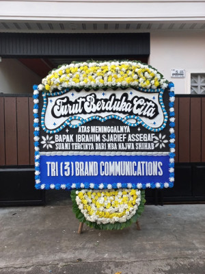Papan Bunga Duka di Cepu
